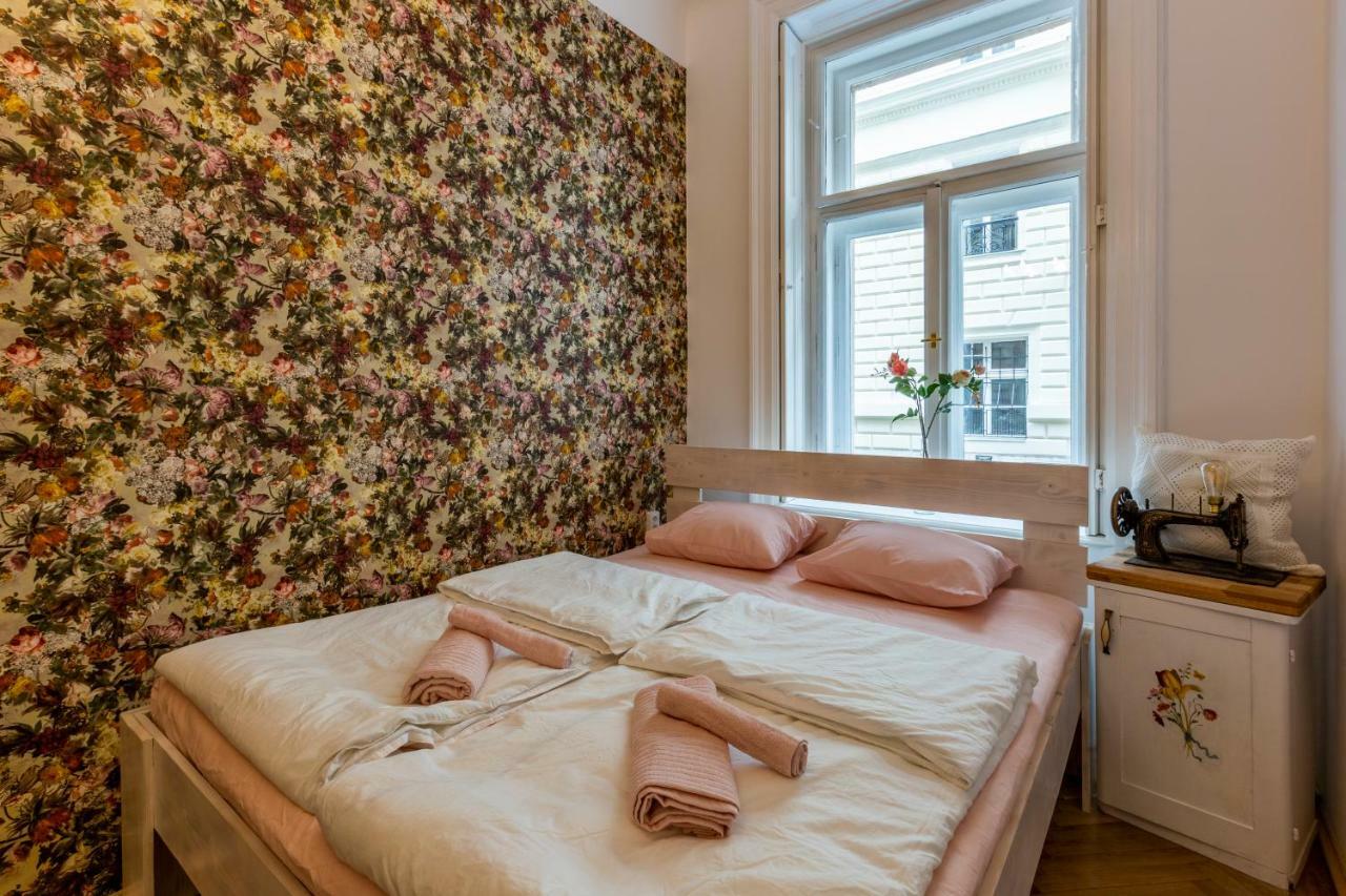 Vintage Home In The Center Budapest Kültér fotó
