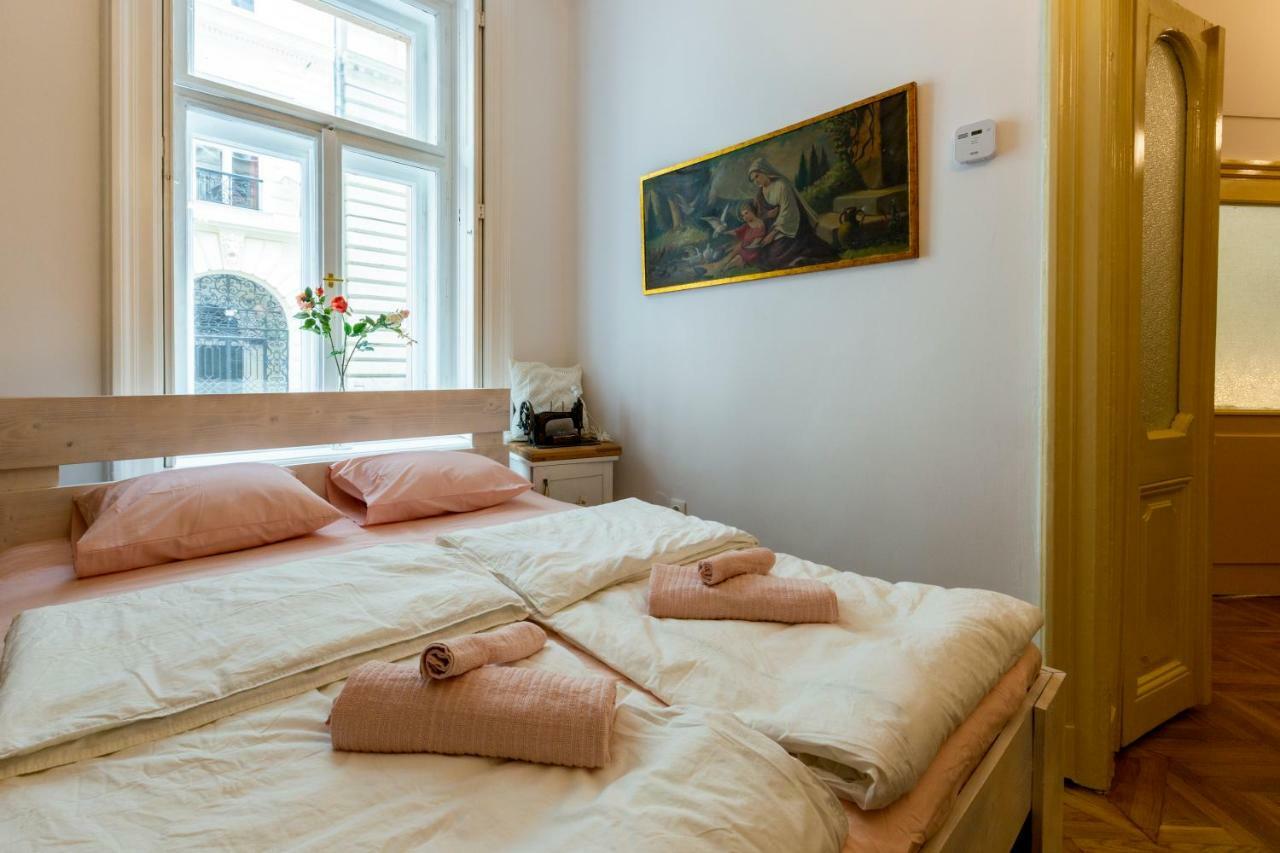 Vintage Home In The Center Budapest Kültér fotó